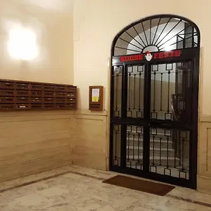 Luiza Vatican House Italia